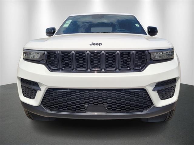 new 2025 Jeep Grand Cherokee car, priced at $35,670