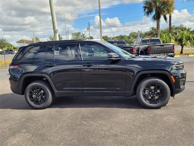new 2025 Jeep Grand Cherokee car, priced at $36,444