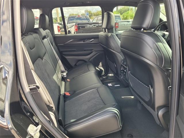 new 2025 Jeep Grand Cherokee car, priced at $36,444