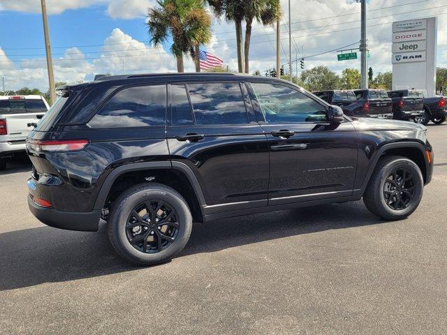 new 2025 Jeep Grand Cherokee car, priced at $35,244