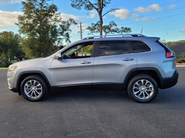 used 2021 Jeep Cherokee car, priced at $21,250