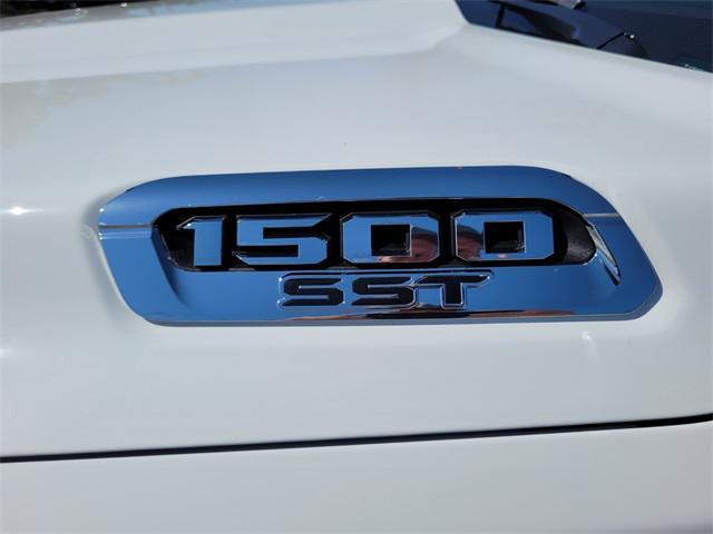 new 2025 Ram 1500 car, priced at $47,198