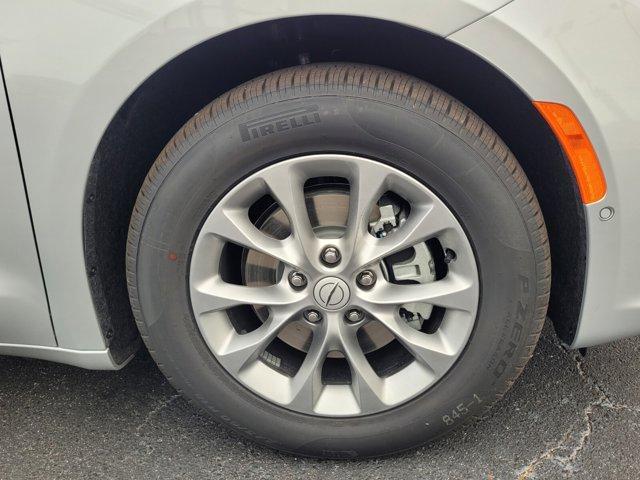 new 2026 Chrysler Pacifica car, priced at $45,999