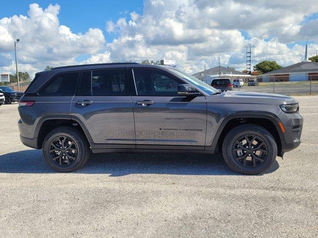 new 2025 Jeep Grand Cherokee car, priced at $36,716