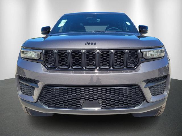 new 2025 Jeep Grand Cherokee car, priced at $36,716