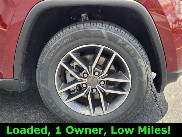 used 2020 Jeep Grand Cherokee car, priced at $26,112