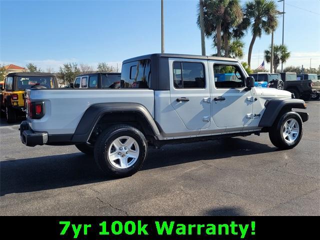 used 2023 Jeep Gladiator car, priced at $27,999