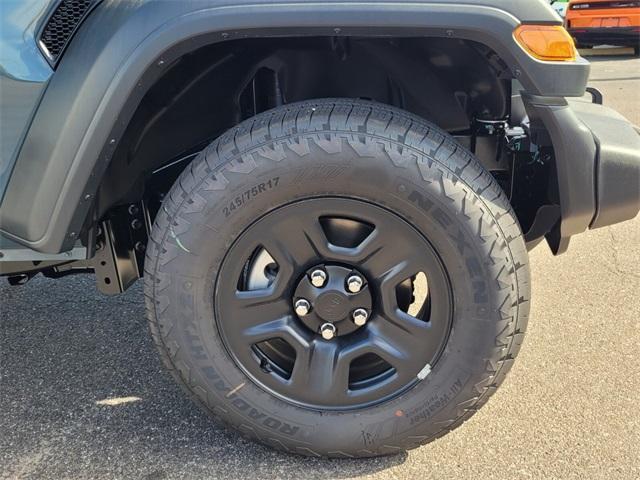 new 2025 Jeep Wrangler car, priced at $37,990
