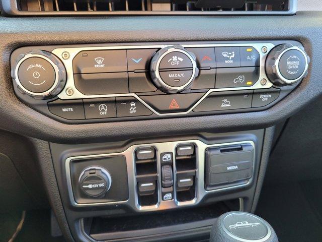 new 2025 Jeep Gladiator car, priced at $34,734