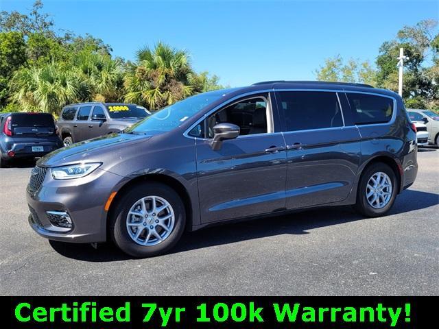 used 2022 Chrysler Pacifica car, priced at $34,000