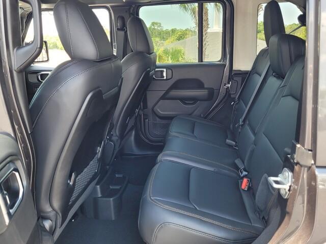 new 2025 Jeep Wrangler car, priced at $51,497