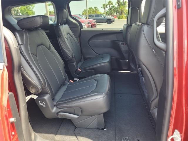 new 2025 Chrysler Voyager car, priced at $38,894