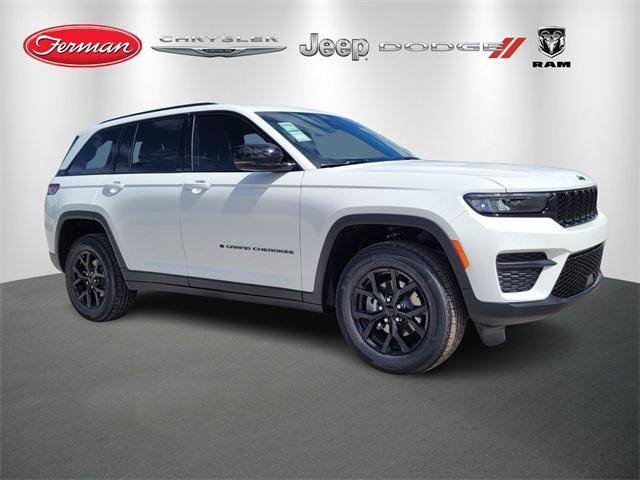 new 2025 Jeep Grand Cherokee car, priced at $35,760