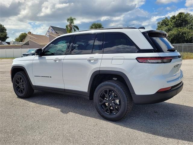 new 2025 Jeep Grand Cherokee car, priced at $35,760