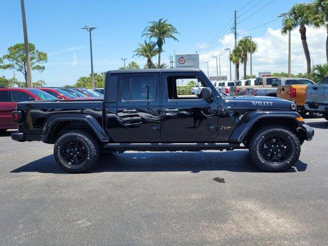 used 2022 Jeep Gladiator car, priced at $34,288