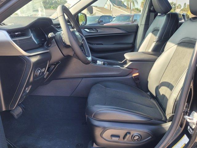 new 2025 Jeep Grand Cherokee L car, priced at $37,359