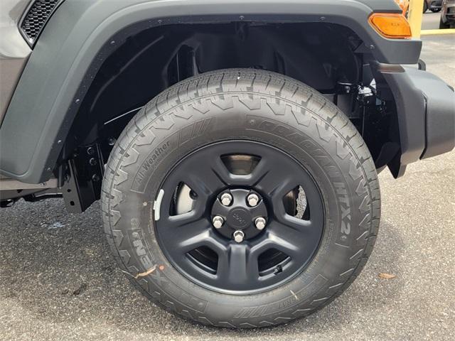 new 2025 Jeep Wrangler car, priced at $37,197