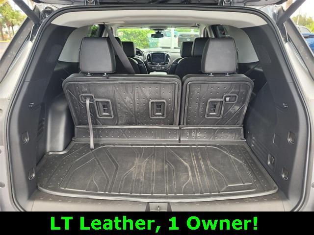 used 2021 Chevrolet Traverse car, priced at $25,555