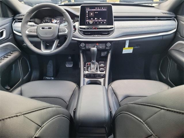 new 2025 Jeep Compass car, priced at $24,997