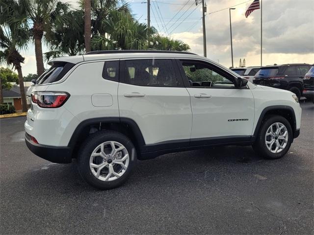 new 2025 Jeep Compass car, priced at $24,997