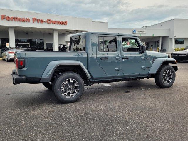 new 2025 Jeep Gladiator car, priced at $45,997
