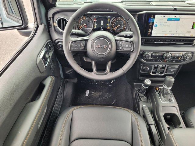 new 2025 Jeep Gladiator car, priced at $45,997