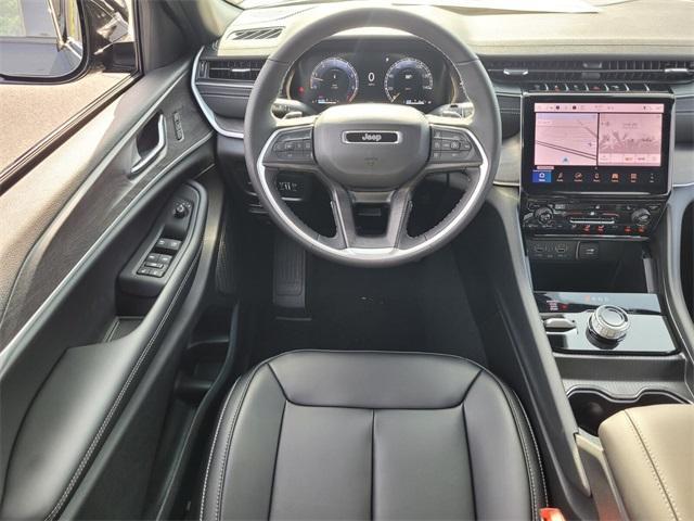 new 2025 Jeep Grand Cherokee car, priced at $43,457