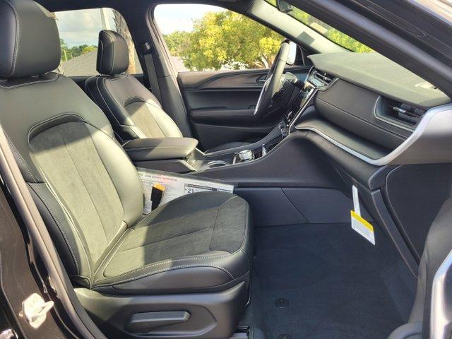 new 2025 Jeep Grand Cherokee L car, priced at $41,941