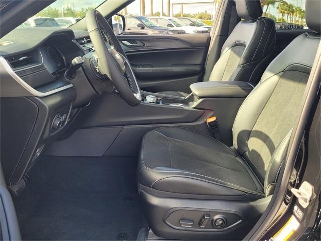 new 2025 Jeep Grand Cherokee L car, priced at $41,456
