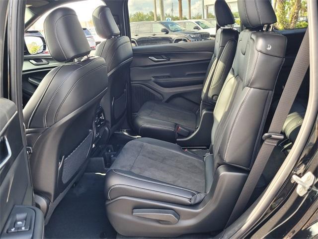 new 2025 Jeep Grand Cherokee L car, priced at $41,456