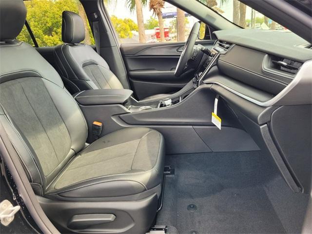 new 2025 Jeep Grand Cherokee car, priced at $35,267
