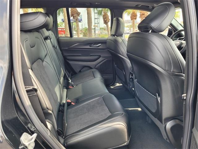new 2025 Jeep Grand Cherokee car, priced at $35,267