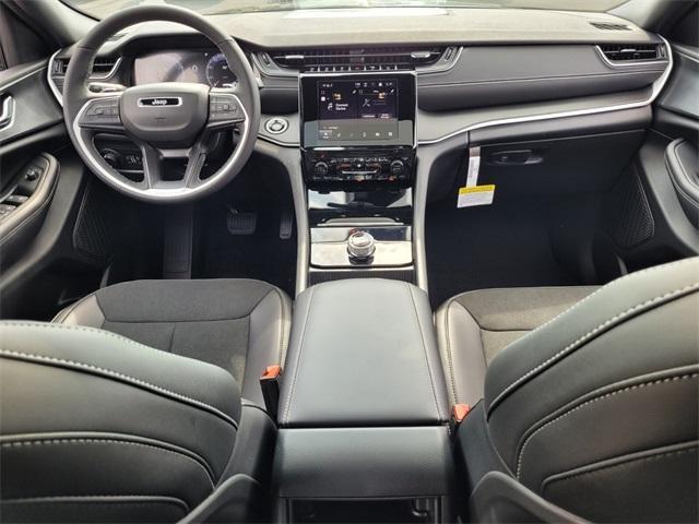 new 2025 Jeep Grand Cherokee car, priced at $35,267