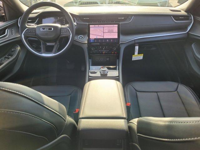 new 2025 Jeep Grand Cherokee car, priced at $44,831