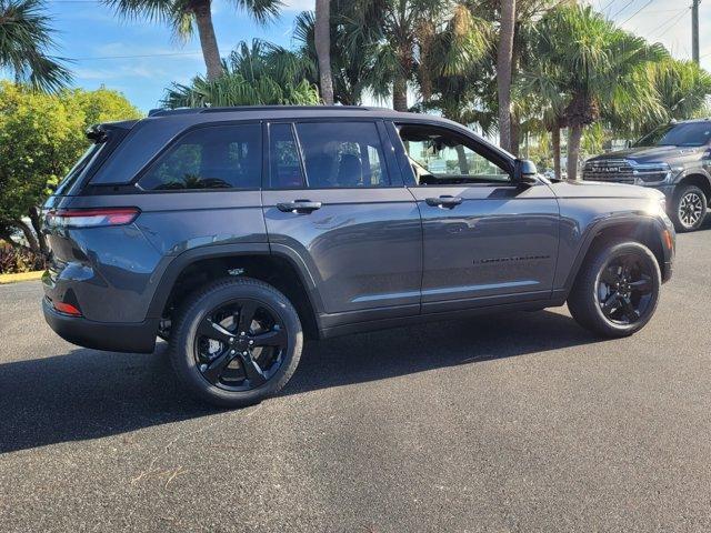 new 2025 Jeep Grand Cherokee car, priced at $44,831