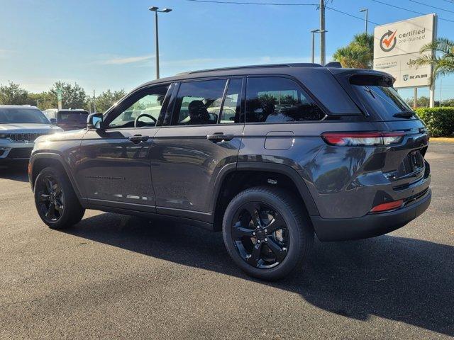 new 2025 Jeep Grand Cherokee car, priced at $44,831