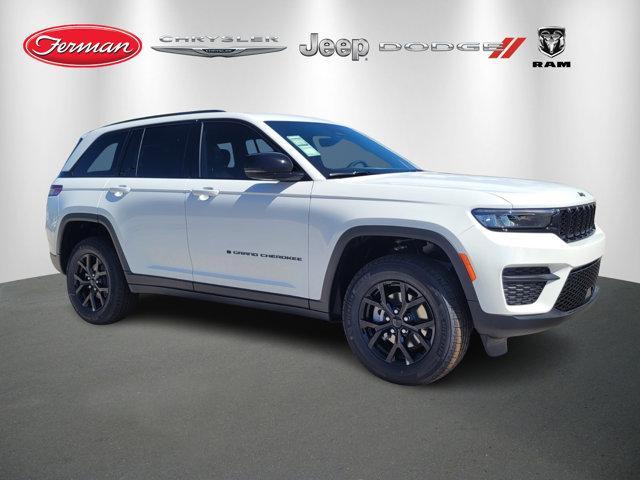new 2025 Jeep Grand Cherokee car, priced at $38,997