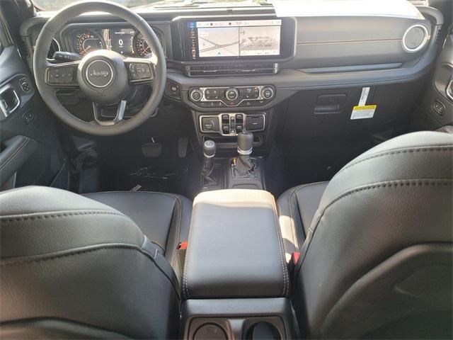 new 2025 Jeep Gladiator car, priced at $43,997