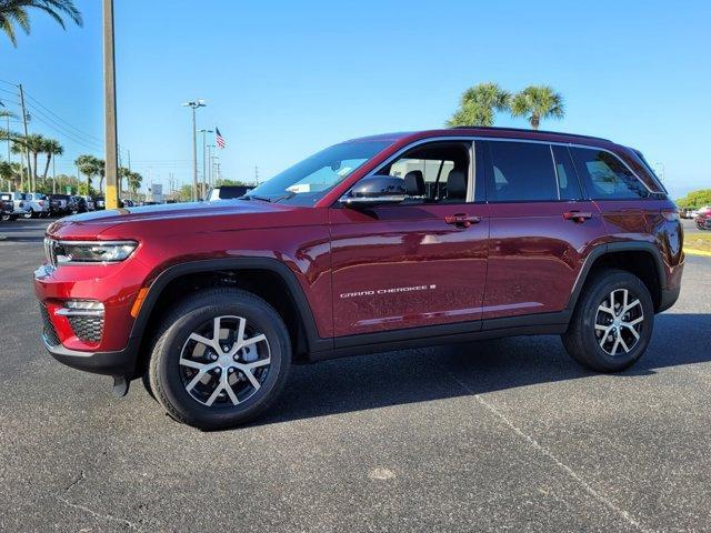 new 2025 Jeep Grand Cherokee car, priced at $38,554