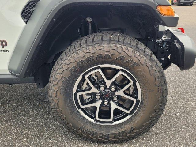 new 2025 Jeep Gladiator car, priced at $48,461