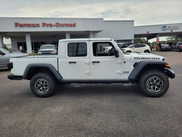 new 2025 Jeep Gladiator car, priced at $48,461