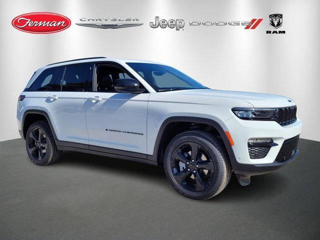 new 2024 Jeep Grand Cherokee car, priced at $44,051