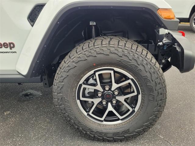 new 2025 Jeep Gladiator car, priced at $47,997
