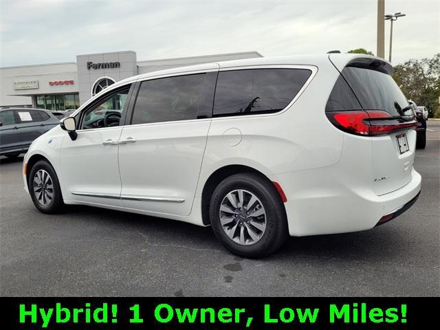 used 2023 Chrysler Pacifica Hybrid car, priced at $37,000