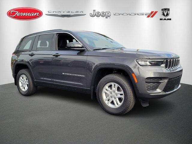 new 2025 Jeep Grand Cherokee car, priced at $32,978