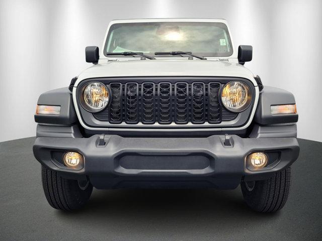 new 2025 Jeep Wrangler car, priced at $44,854