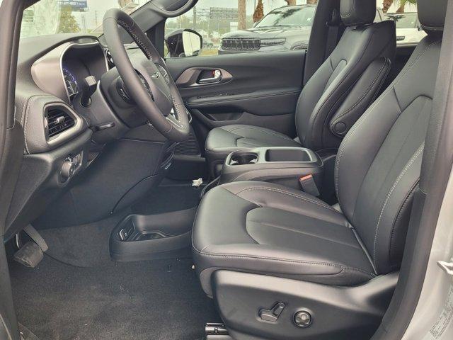 new 2026 Chrysler Pacifica car, priced at $38,398