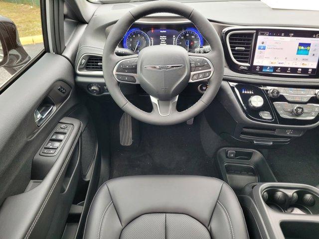 new 2026 Chrysler Pacifica car, priced at $38,398