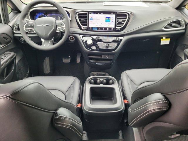 new 2026 Chrysler Pacifica car, priced at $38,398