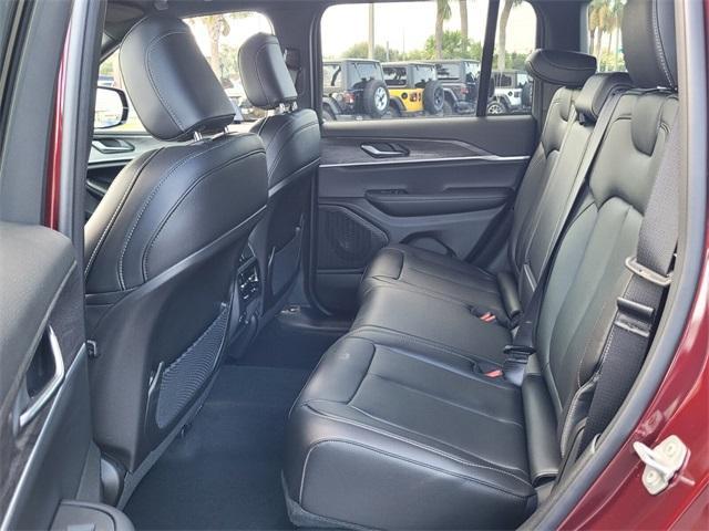 new 2025 Jeep Grand Cherokee car, priced at $41,788